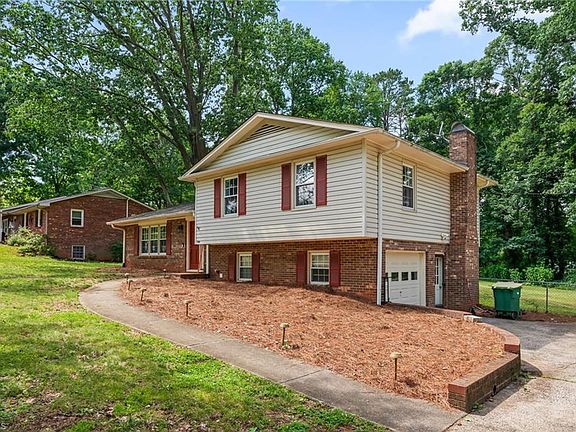 2nd image of 7235 Crenata Dr