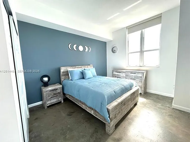 133 NE 2nd Ave #3202 — Photo 5