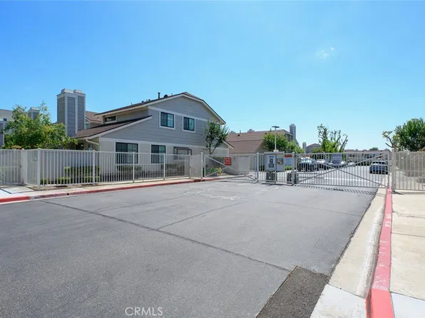 1700 W Cerritos Ave Unit 206, Anaheim, CA 92804