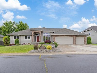 909 E Golden Ct, Spokane, WA, 99208