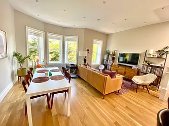 Rented by Lang Realty LLC