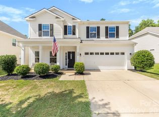 208 Paradise Hills Cir, Mooresville, NC 28115