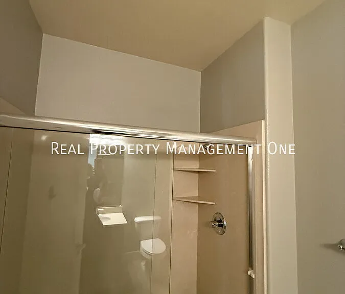 6544 Bantry Bay St — Photo 10