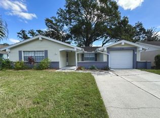 8708 Arrowhead Dr, Hudson, FL 34667