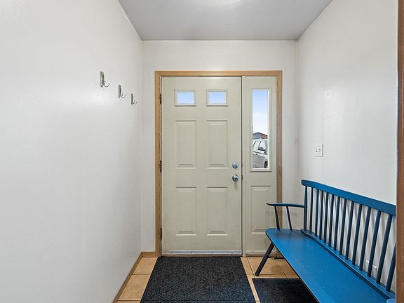 3rd image of 1046 Dogwood St APT 5