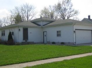 409 N Ruschli St, Crown Pt, IN 46307