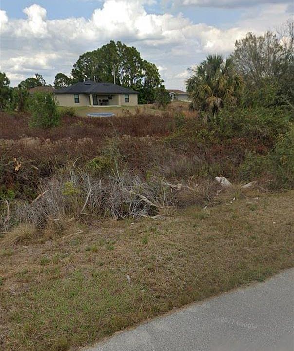 2nd image of 2808 20th ST SW