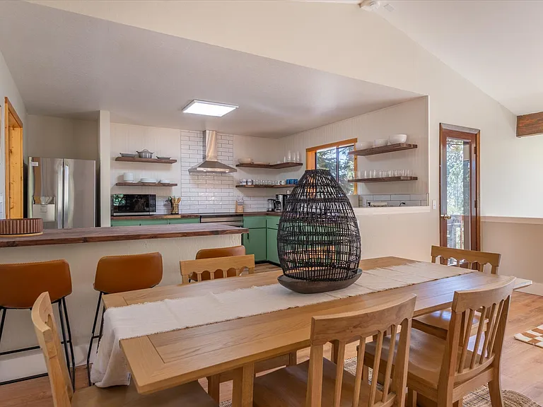 4135 Robert Ave — Photo 7