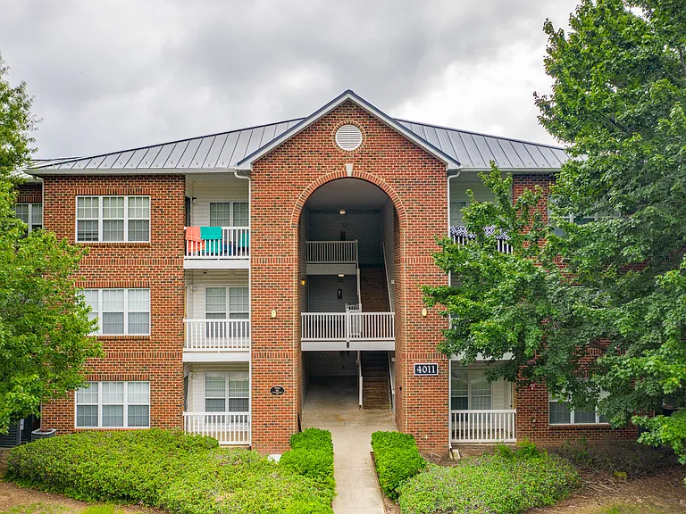 Northstone Apartments — Photo 45