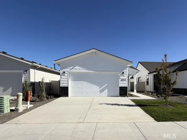 6030 N Static Line Ave, Meridian, ID 83646