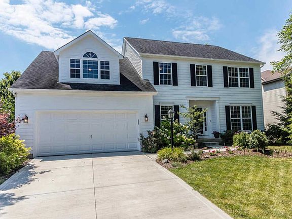 2nd image of 7582 Park Bend Ct
