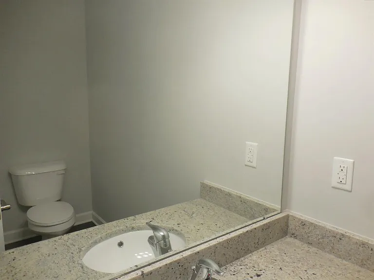 5657 Arbor Chase Dr — Photo 15