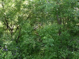 910 Katherine Dr, Elm Grove, WI 53122