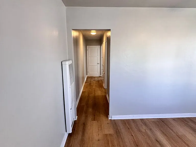 739 E. Willow — Photo 3