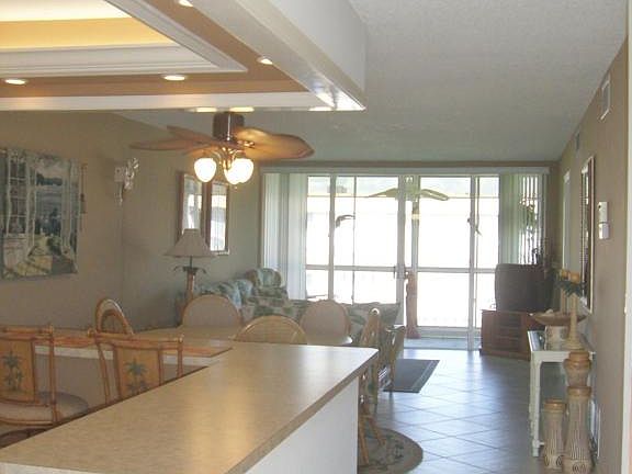 2nd image of 2016 S Federal Hwy APT 403