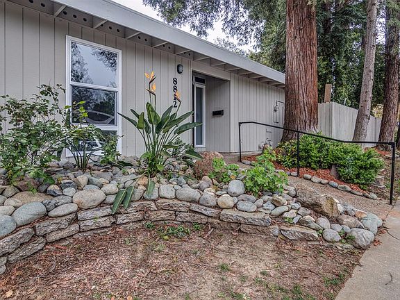2nd image of 8812 Kelsey Dr