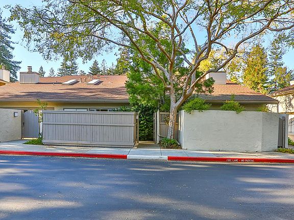 2nd image of 19102 Vineyard Ln