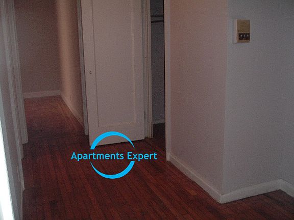 3rd image of 3804 Bailey Ave #A8