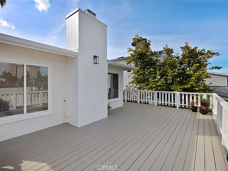 226 La Jolla Dr — Photo 10