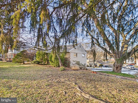 3rd image of 20 Circle Rd