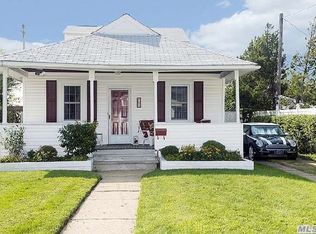 187 Granada St, Atlantic Beach, NY 11509