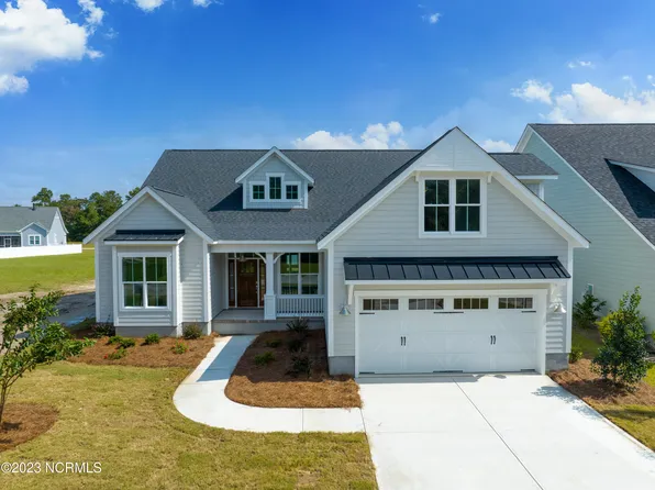 805 Sweetgrass Street, Holly Ridge, NC 28445