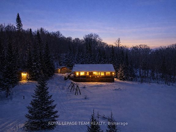 2nd image of 105 Heins Rd