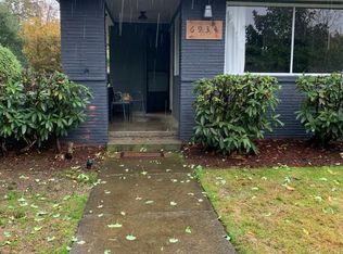 6934 NE Sumner St, Portland, OR 97218