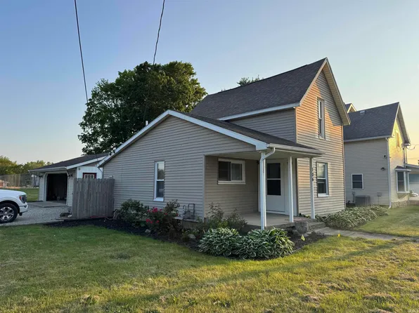 106 Vandalia St, Lapaz, IN 46537