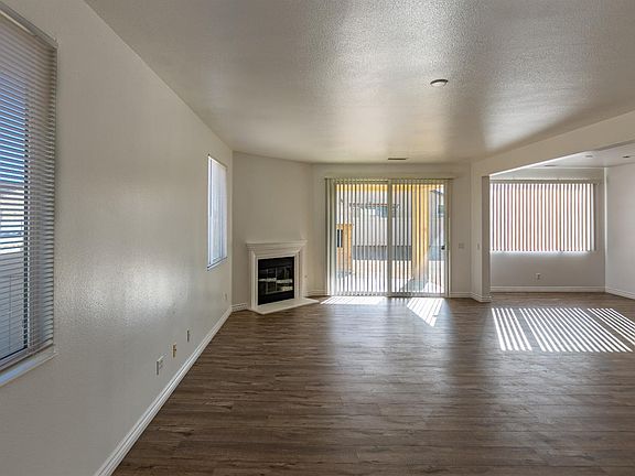 4th image of 11767 Maywood St