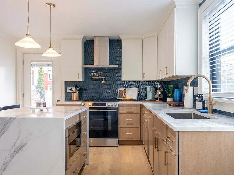 7.9 Dearborn St #1 — Photo 8