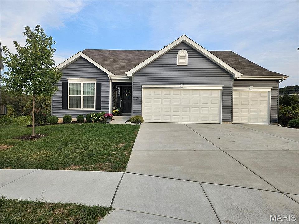 1st image of 721 Creek View Dr