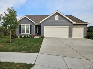 721 Creek View Dr, Fenton, MO