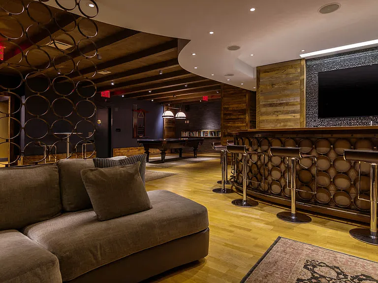 Lounge and Game Room