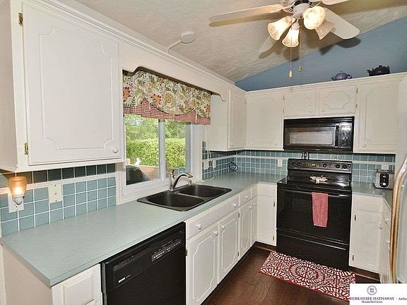 5th image of 3830 N 100th Ave