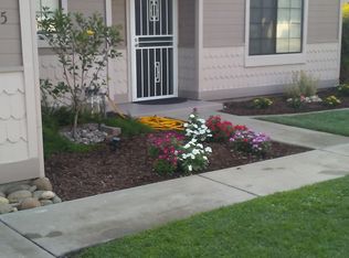 1565 Countryside Dr, Turlock, CA 95380