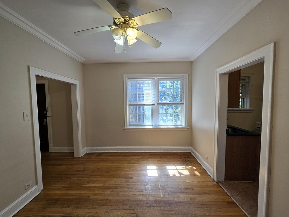 2nd image of 1452 Oak Ave APT 2N
