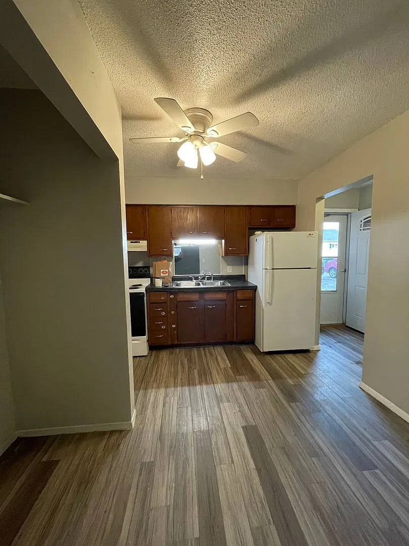 510/503 Liberty St. - NAAAM — Photo 2