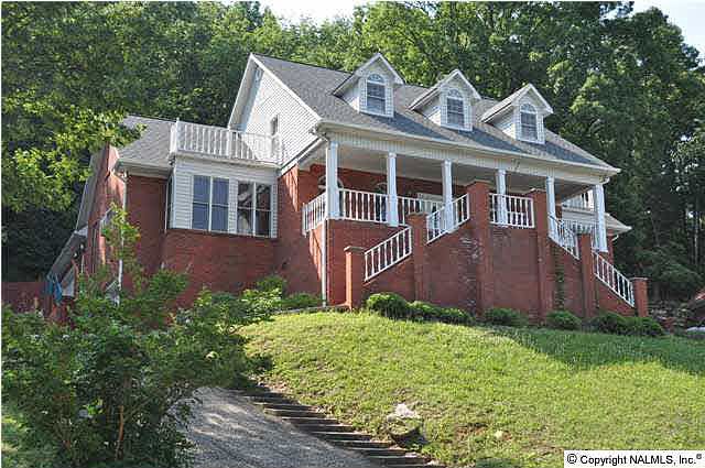 1st image of 15015 Greentree Trl SE