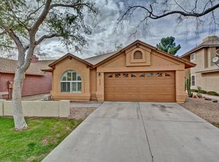 10236 N 66th Dr, Glendale, AZ 85302