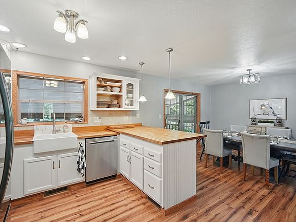 2nd image of 6352 Wilson Dr