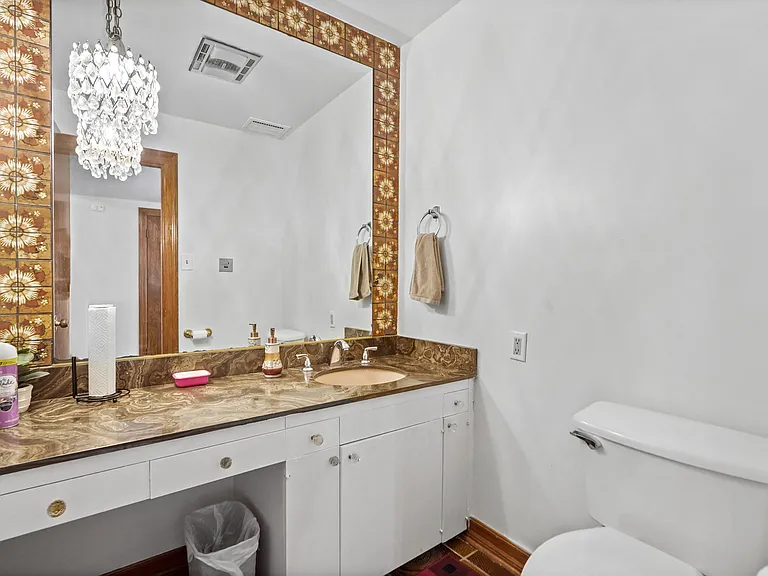 10307 Donna Ave — Photo 24