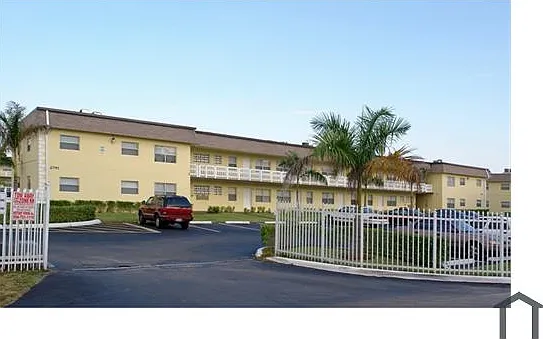 2 bed, 690 sqft, $1,950 — Photo 4
