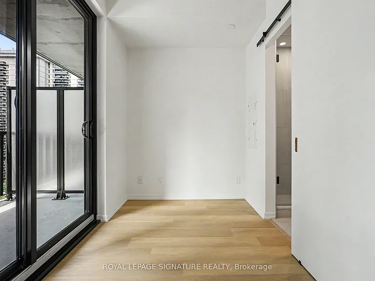 109 Erskine Ave #1111 — Photo 18