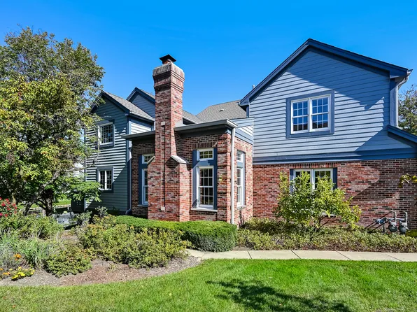 93 Trent Ct, Burr Ridge, IL 60527