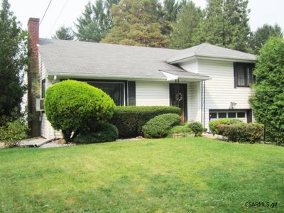 2016 Sunshine Ave, Johnstown, PA, 15905