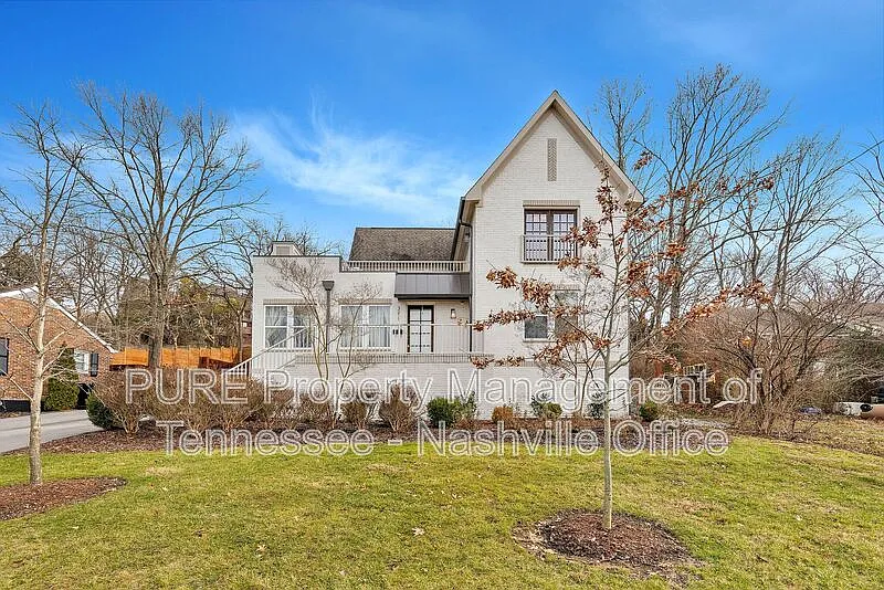 4 bed, 3.0 bath, 3514 sqft, $5,995 — Photo 1
