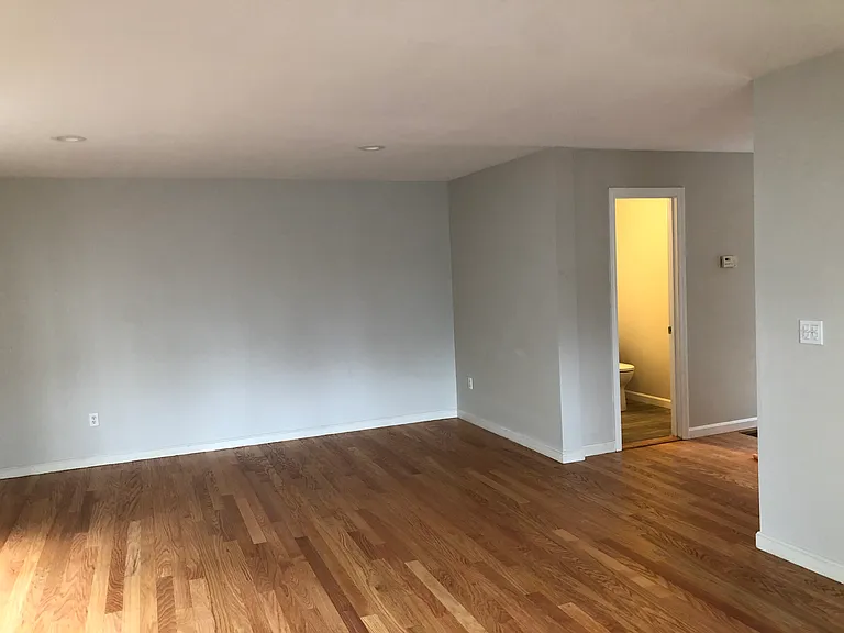 38 Westford St — Photo 18