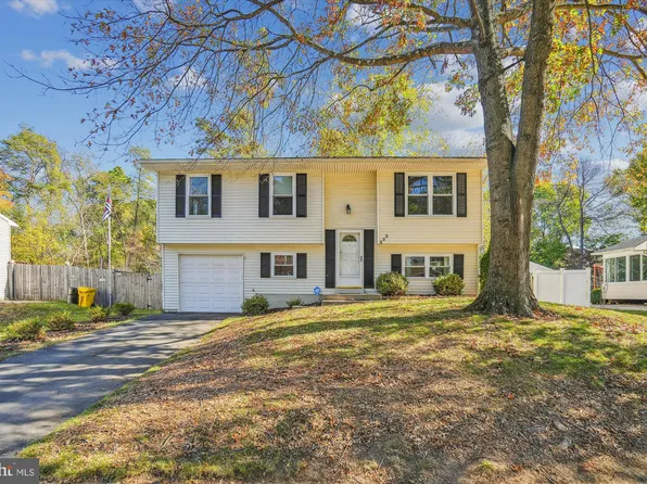 333 Council Oak Dr, Severn, MD 21144