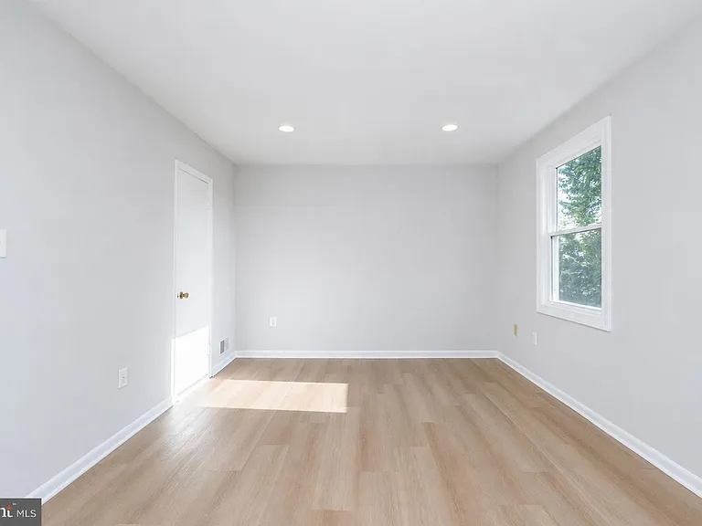 50 Timber Rock Rd — Photo 32